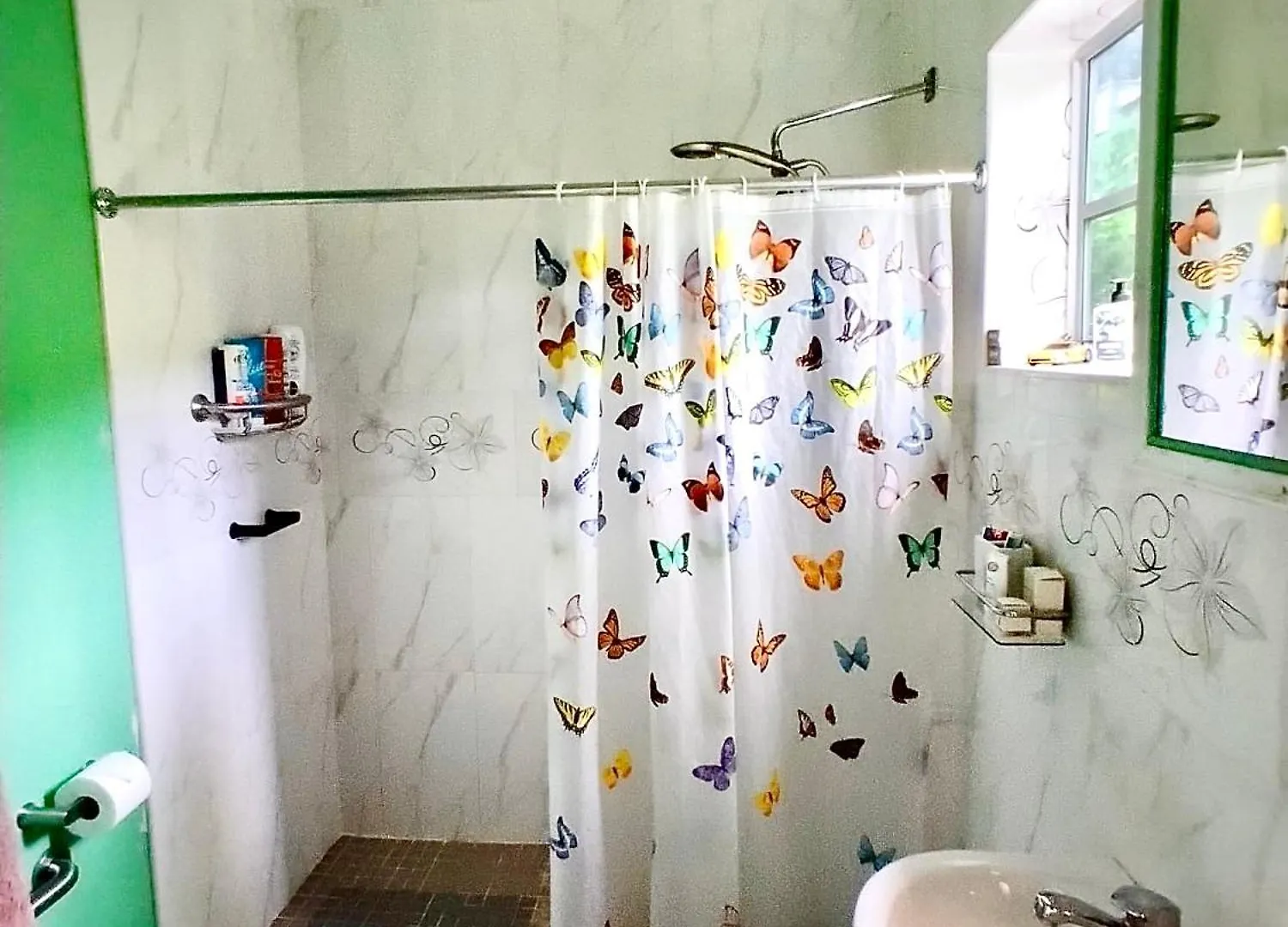 Modern Oasis Near Dunns River Falls Saint Maryʼs ホームステイ